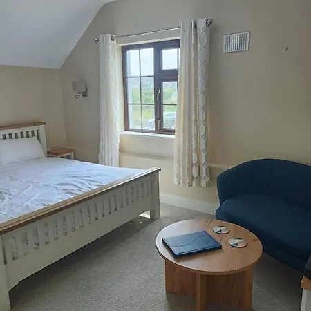 Lios Einne House Gasthuis 4*